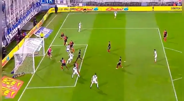Luis Abram metió un golazo de cabeza en el Vélez vs Newell's por la Superliga Argentina.