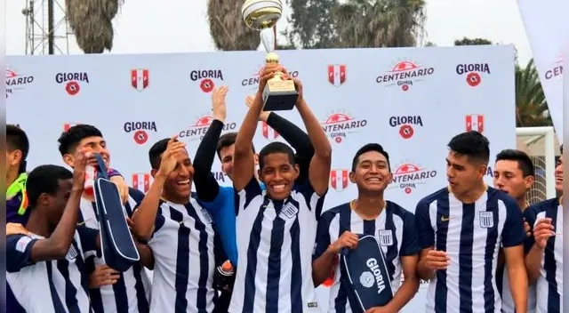 Alianza Lima salió campeón del Torneo Centenario Apertura Sub-17 tras ganar a Cristal