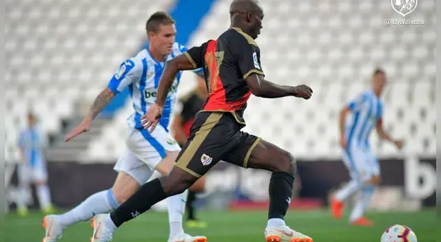 Lateral derecho de la selección peruana jugó todo el segundo tiempo en la derrota de su club el Rayo Vallecano. Lateral derecho de la selección peruana jugó todo el segundo tiempo en la derrota de su club el Rayo Vallecano.