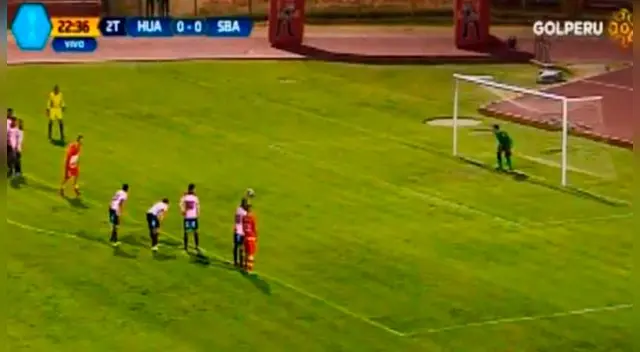YouTube: Carlos Neumann falló de forma increíble un penal ante Sport Boys