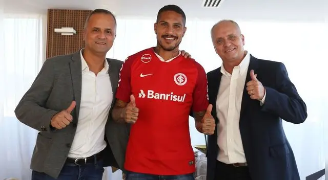 Paolo Guerrero es confirmado como nuevo fichaje del Inter de Porto Alegre