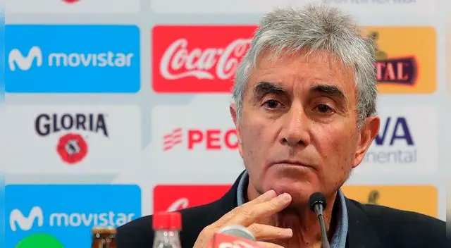 FPF desmiente la supuesta renuncia de Juan Carlos Oblitas. FPF desmiente la supuesta renuncia de Juan Carlos Oblitas.