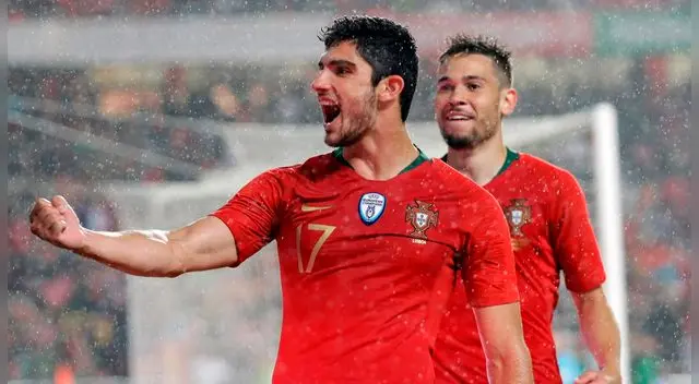 Gonçalo Guedes celebra un gol con Portugal. Gonçalo Guedes celebra un gol con Portugal.
