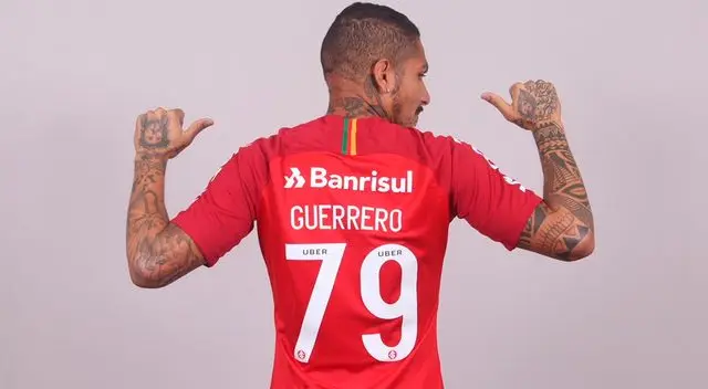 Camiseta de Paolo Guerrera con el Inter de Porto Alegre se vende como pan caliente 