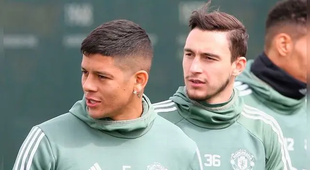 José Mourinho ahora quiere que Marcos Rojos y Matteo Darmian se queden en el Manchester United.