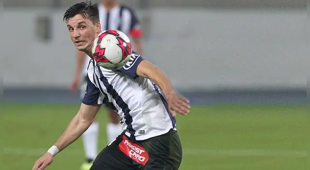 Mauricio Affonso jugó en Peñarol dos temporadas y media. En 18 partidos solo hizo 2 goles. Mauricio Affonso jugó en Peñarol dos temporadas y media. En 18 partidos solo hizo 2 goles.