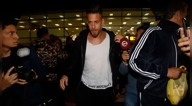 Germán Denis, durante su llegada al Perú.