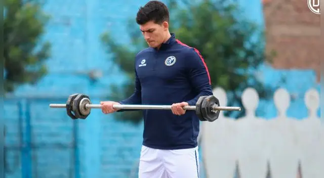 ¡Se pone fuerte! Iván Bulos se pone a punto para debutar con Municipal ¡Se pone fuerte! Iván Bulos se pone a punto para debutar con Municipal