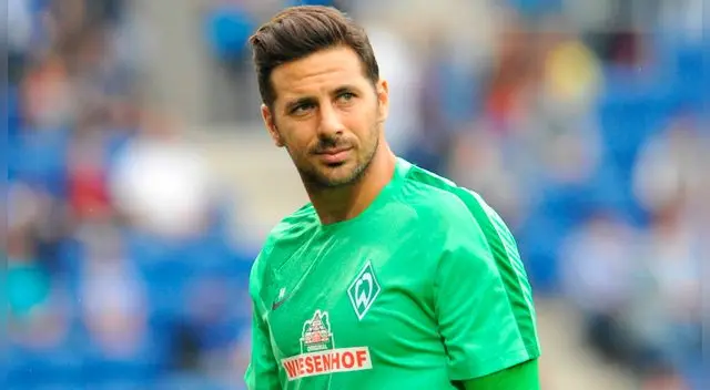 Werder Bremen: Florian Kohfeldt llenó de elogios a Claudio Pizarro Werder Bremen: Florian Kohfeldt llenó de elogios a Claudio Pizarro