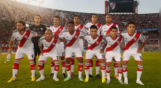 River Plate: Carlos Carbonero, de ser mundialista en Brasil 2014 a ser jugador desempleado River Plate: Carlos Carbonero, de ser mundialista en Brasil 2014 a ser jugador desempleado