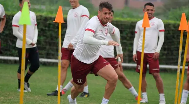 Foto: Universitario de Deportes. El flamante jale de Universitario de Deportes, Germán Denis, se unió este sábado a los entrenamientos 