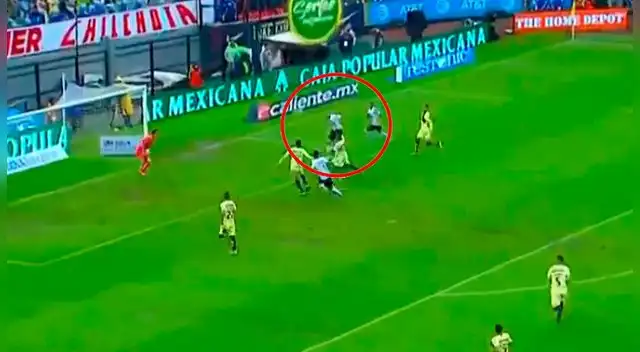 América vs Pumas: Carlos González anota el 2-1 para la visita tras un gran cabezazo | VIDEO |Liga MX