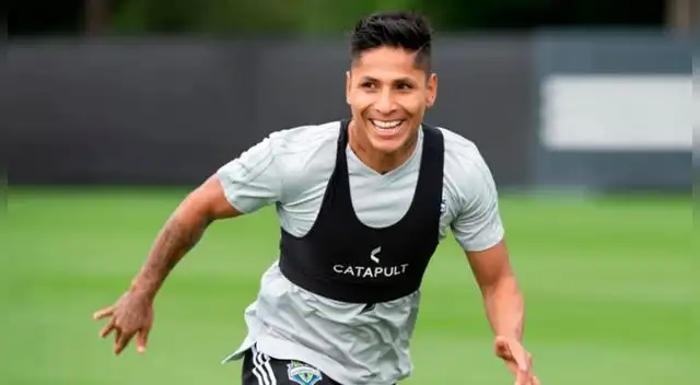Raúl Ruidiaz está listo para arrancar en los amistosos ante Holanda y Alemania. Raúl Ruidiaz está listo para arrancar en los amistosos ante Holanda y Alemania.