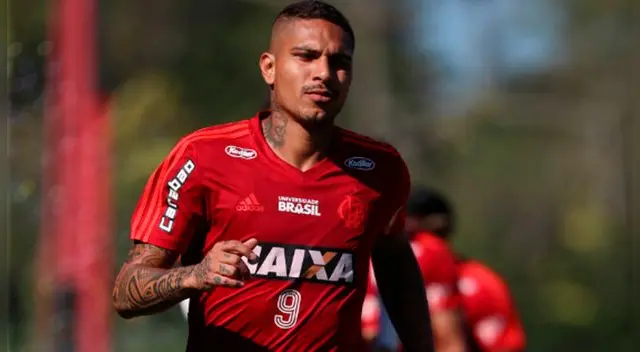Paolo Guerrero es respaldado por sus compañeros del Inter de Porto Alegre Paolo Guerrero es respaldado por sus compañeros del Inter de Porto Alegre