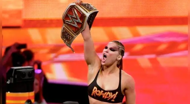 La WWE planea un reinado largo para Ronda Rousey, dada la buena aceptación desde el público.