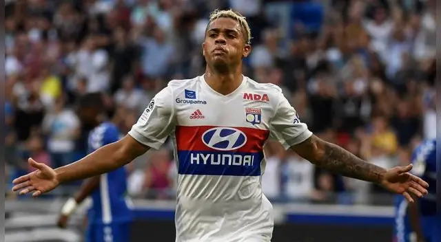 El Real Madrid cobraría 14 millones de euros por la venta de Mariano Díaz al Sevilla El Real Madrid cobraría 14 millones de euros por la venta de Mariano Díaz al Sevilla