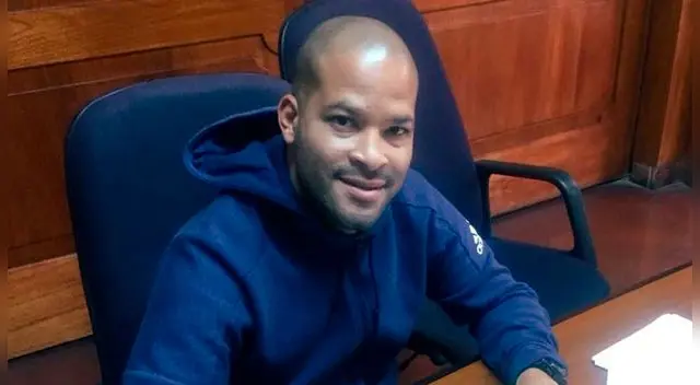 Universitario confirmó el fichaje de Alberto Rodríguez. Universitario confirmó el fichaje de Alberto Rodríguez.