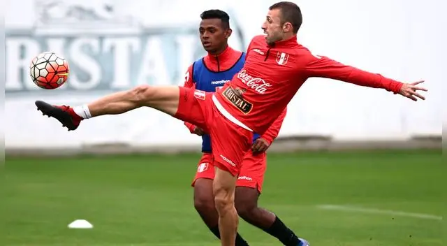 Selección Peruana tuvo último entrenamiento en Lima antes de viajar a Europa [FOTOS] 