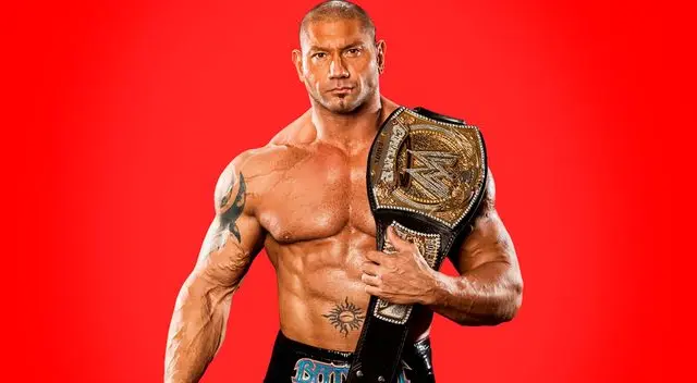 Batista contó porqué dejó la WWE en 2010