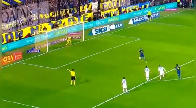 Edwin Cardona metió el 2-0 en el Boca Juniors vs Vélez por la Superliga Argentina. Edwin Cardona metió el 2-0 en el Boca Juniors vs Vélez por la Superliga Argentina.
