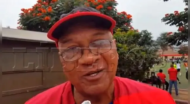 José Velásquez arremetió contra los técnicos y jugadores extranjeros que han pasado por la Selección Peruana | Video. José Velásquez arremetió contra los técnicos y jugadores extranjeros que han pasado por la Selección Peruana | Video.