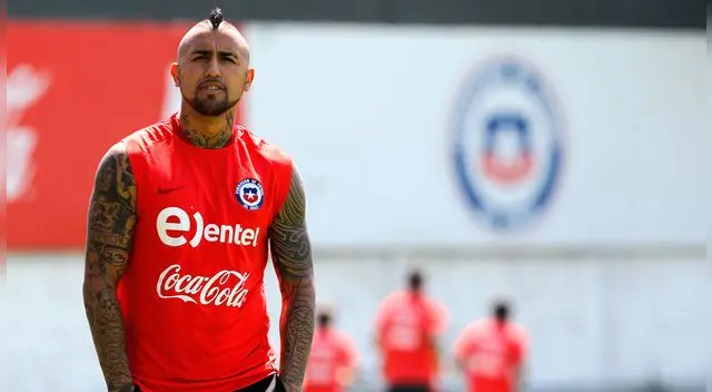Arturo Vidal volvió a lesionarse la rodilla y es duda ante Japón Arturo Vidal volvió a lesionarse la rodilla y es duda ante Japón
