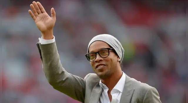 Real Madrid: Ronaldinho llena de elogios a Vinícius Júnior Real Madrid: Ronaldinho llena de elogios a Vinícius Júnior