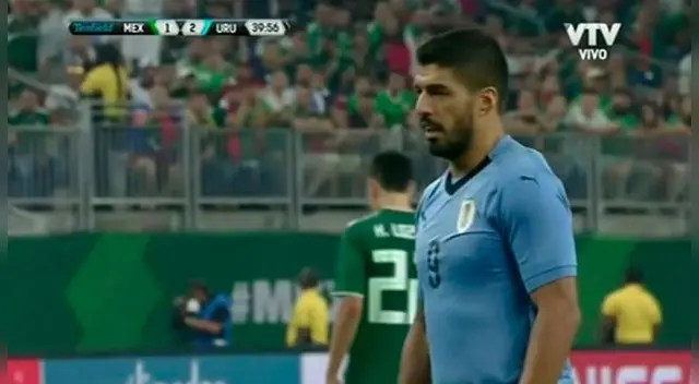 México vs Uruguay: Luis Suarez anota a lo Panenka el 3-1. México vs Uruguay: Luis Suarez anota a lo Panenka el 3-1.