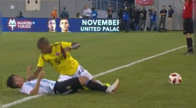 Nicolás Tagliafico y Wilmar Barrios casi se van a las manos. Nicolás Tagliafico y Wilmar Barrios casi se van a las manos.