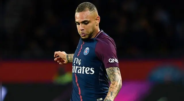 PSG: Layvin Kurzawa interesa a Chelsea y Tottenham de la Premier League | Ligue 1.