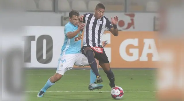 Alianza Lima vs Sporting Cristal: 'Blanquiazules' anuncian que las entradas se agotaron en su totalidad | Torneo Clausura . Alianza Lima vs Sporting Cristal: 'Blanquiazules' anuncian que las entradas se agotaron en su totalidad | Torneo Clausura .