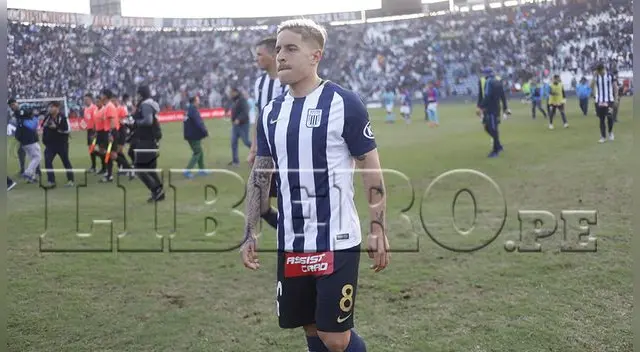 Sporting Cristal vencía 2-1 a Alianza Lima, pero el partido de suspendió a los 65 minutos | Foto: Líbero