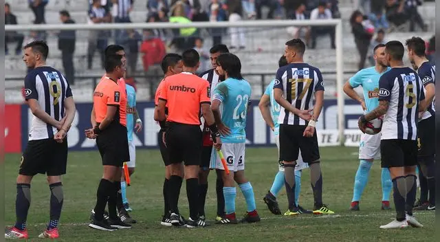 La violencia le volvió a ganar al fútbol por goleada La violencia le volvió a ganar al fútbol por goleada