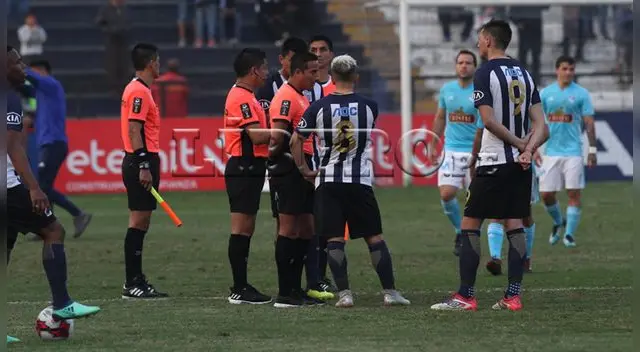 ADFP: "La Policía debe de autorizar si se reanuda o no el Alianza vs Cristal" ADFP: "La Policía debe de autorizar si se reanuda o no el Alianza vs Cristal"