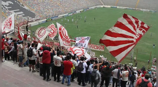 Es cuestión de acomodarse: clubes sufren la inhabilitación de sus tribunas populares