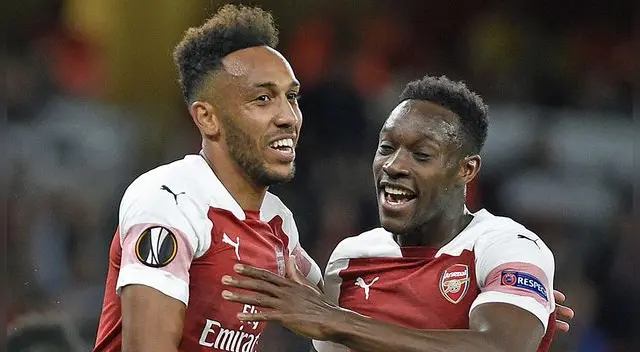 Arsenal aplastó 4-2 al Vorskla en el arranque de la Europa League