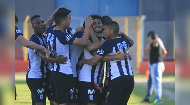 Alianza Lima ya busca la renovación de Leao Butrón