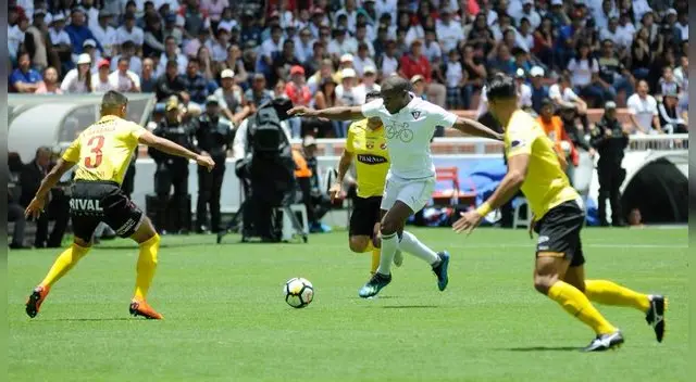 Barcelona SC vs LDU de Quito EN VIVO ONLINE LIVE STREAMING vía GolTV Sudamerica GolTv Play Bet 365 con Ariel Nahuelpán y Juan Luis Anangonó por fecha 11 de la Primera A de Ecuador