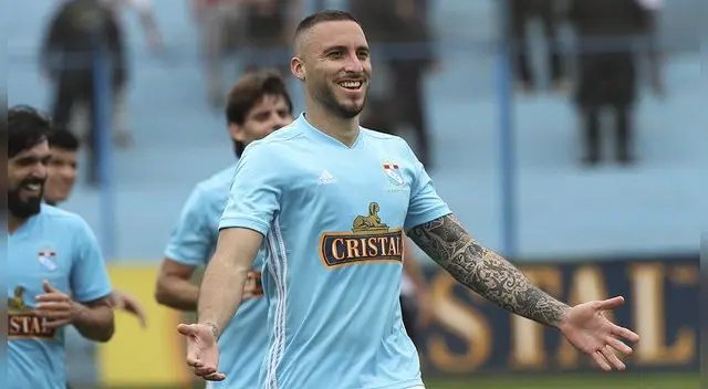 Mario Salas comparó el gol de Emanuel Herrera con el de Diego Armando Maradona Mario Salas comparó el gol de Emanuel Herrera con el de Diego Armando Maradona
