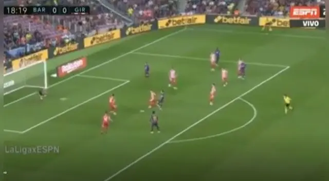 Gol de Lionel Messi para el 1-0 del Barcelona en el Camp Nou tras pase Arturo Vidal en Liga Santander.