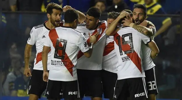 River Plate venció 2 - 0 a Boca Juniors por el Superclásico del fútbol argentino River Plate venció 2 - 0 a Boca Juniors por el Superclásico del fútbol argentino
