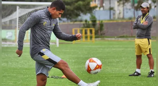 Edison Flores y el duelo con compañero chileno, Rodrigo Millar [VIDEO} 