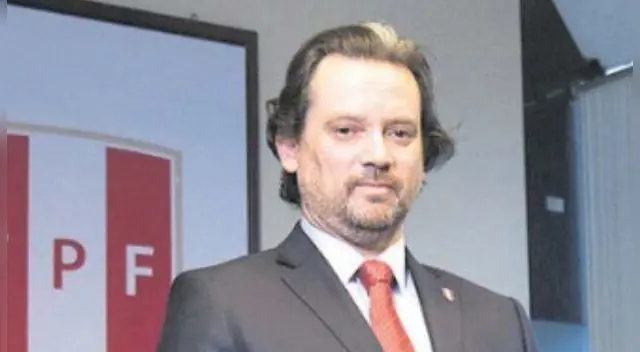 Secretario general de la FPF: "Podemos quedarnos sin la sede del próximo Mundial Sub 17" Secretario general de la FPF: "Podemos quedarnos sin la sede del próximo Mundial Sub 17"
