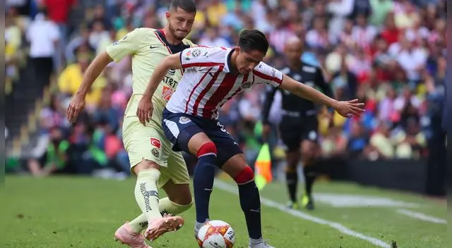 América empató 1 -1 ante las Chivas en el Clásico Nacional de México América empató 1 -1 ante las Chivas en el Clásico Nacional de México
