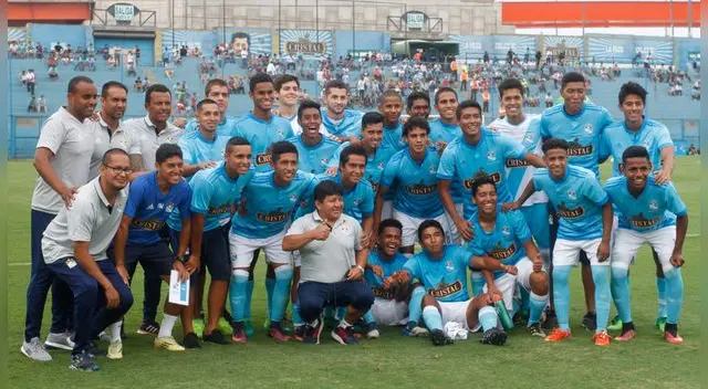 Sporting Cristal: reserva perdió ante Comerciantes Unidos por no tardanza de ambulancia Sporting Cristal: reserva perdió ante Comerciantes Unidos por no tardanza de ambulancia
