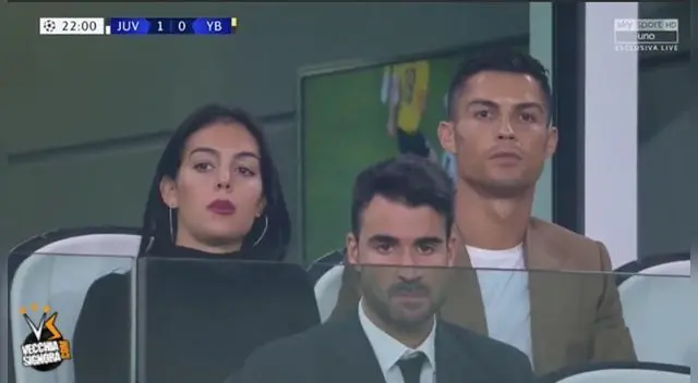 Cristiano Ronaldo está bien acompañado en el Juventus Stadium, ya que también está su pareja Georgina Rodríguez. Cristiano Ronaldo está bien acompañado en el Juventus Stadium, ya que también está su pareja Georgina Rodríguez.