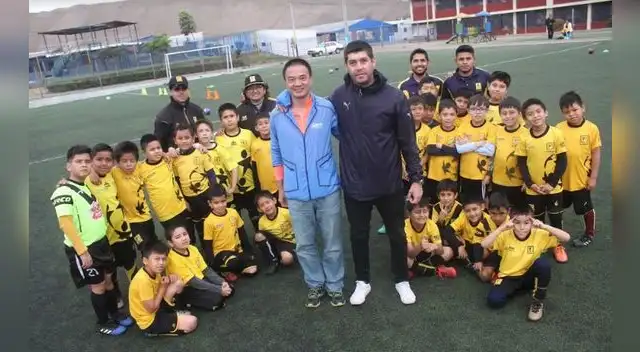 Jeff Wu, director del Gothia Cup China, se encuentra supervisando el trabajo en las divisiones de Cantolao en  Perú.