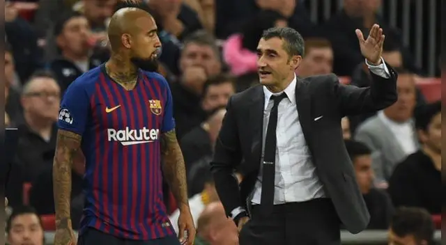 Arturo Vidal está aburrido de ser suplente en el Barcelona