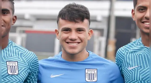 Polémica en Alianza Lima por jugador de reserva que no quiso firmar contrato Polémica en Alianza Lima por jugador de reserva que no quiso firmar contrato