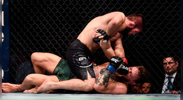 Khabib tras vencer a McGregor: "Denme el cinturón y pueden llevarme preso"